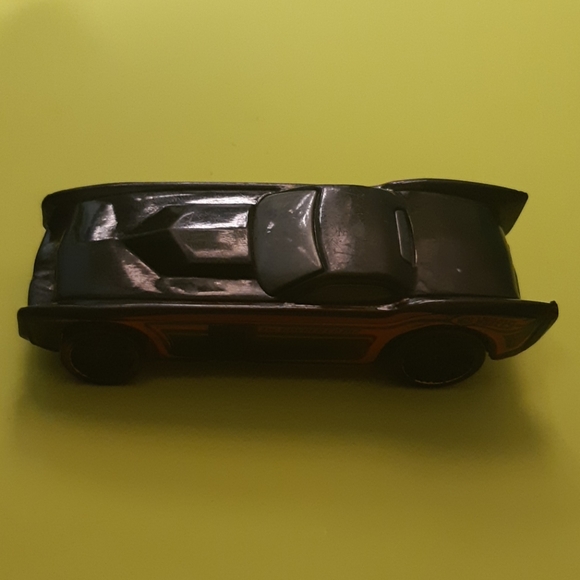 Hot Wheels The Gov'ner| 2003 Diecast 1:64| 8,5/10 - Picture 4 of 8